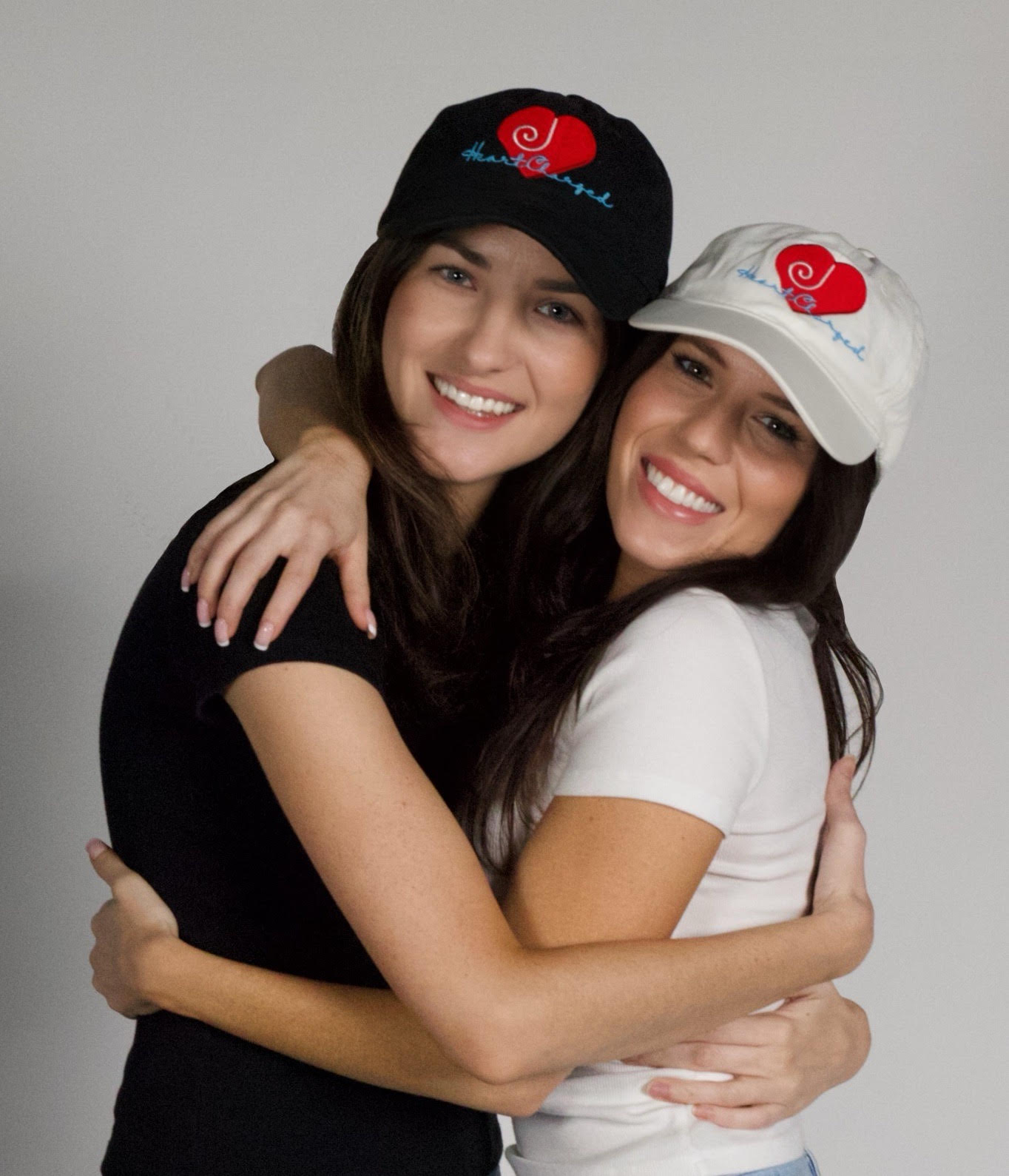 heartcharged hannah and bethany founders